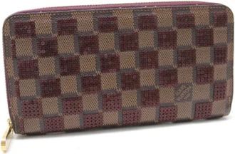 Louis Vuitton Pre-owned Wallets, female, Brown, Size: ONE SIZE Pre-owned Fabric wallets