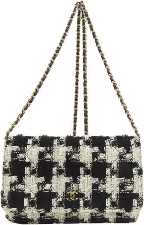 Chanel Black White Tweed Chain/Shoulder Wallet (Pre-Owned)