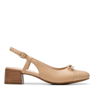 Clarks Womens Dress Pump, Beige Leather, 9.5 Wide