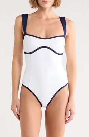 Good American Sweetheart Neck Compression One-Piece Swimsuit in White001 at Nordstrom Rack, Size X-Large