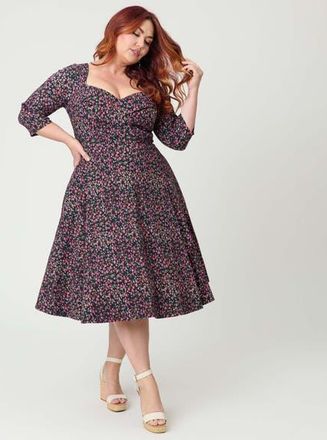 Unique Vintage Plus Size Pleated Bust Swing Dress in Blue Green W/Dragonfly Brooch at Nordstrom, Size 3X