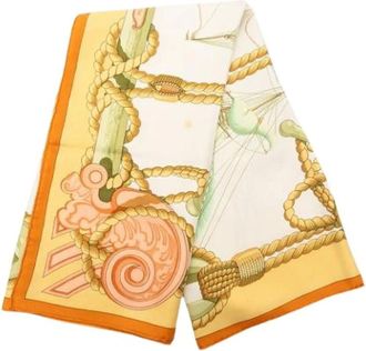 Herm&egrave;s Pre-owned Scarves, female, White, Size: ONE SIZE Pre-owned Silk Scarf