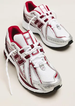 New Balance 1906R Sneakers