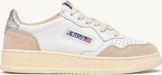 Autry SNEAKERS MEDALIST LOW IN PELLE E SUEDE BIANCA E ARGENTO