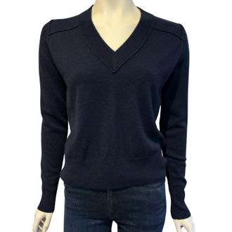 Autumn Cashmere Cropped V-Neck Pullover With Reversed Seam In Navy
