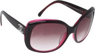 Chanel Pre-owned Accessories, female, Red, Size: ONE SIZE Pre-owned Vintage Sunglasses