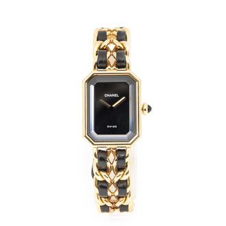Chanel Premi&egrave;re M Kijk