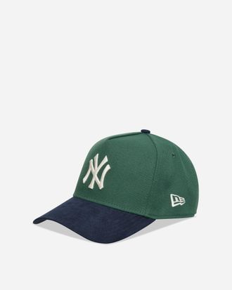 New Era New York Yankees MLB Suede Visor 9FORTY E-Frame Adjustable Cap Dark Green