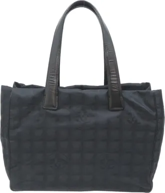 Chanel Black Nylon Tote Bag (Pre-Owned)