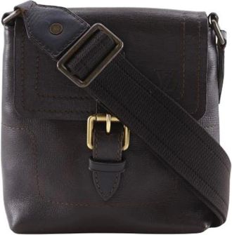 Louis Vuitton Pre-owned Cross Body Bags, male, Brown, Size: ONE SIZE Pre-owned Yuma Utah Line Leather Shoulder Bag
