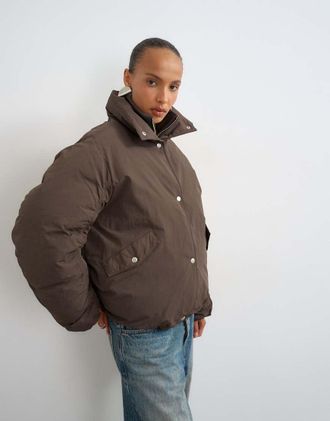 Topshop piumino con dettaglio doppio colletto marrone