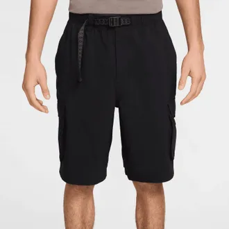 Nike Sb Kearny Cargo Shorts In Black