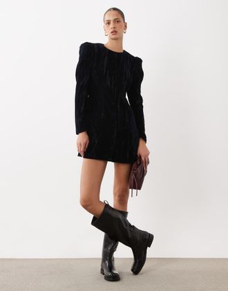 Asos vestito corto in velluto blu navy con girocollo e bottoni frontali-Multicolore