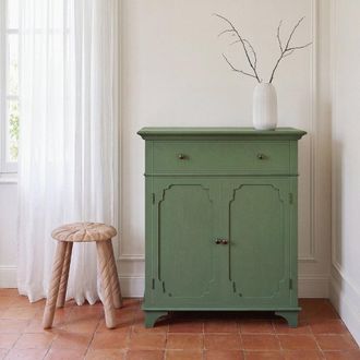 Maisons du monde Aparador con 2 puertas y 1 caj&oacute;n en verde caqui 85 cm