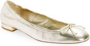 Stuart Weitzman Bria Ballet Flat in Light Gold at Nordstrom Rack, Size 6.5