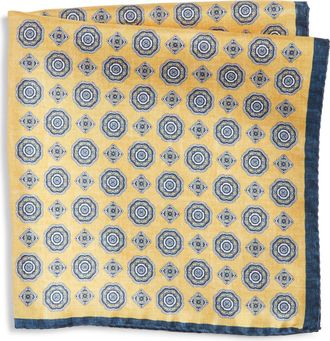 Nordstrom Medallion Reversible Silk Pocket Square in Yellow at Nordstrom