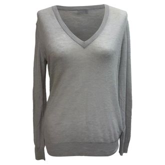 Joseph V-Neck Sweater in Grey Cashmere