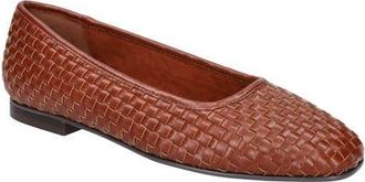 Bella Vita Kimiko Flat in Dark Tan Woven at Nordstrom, Size 5.5