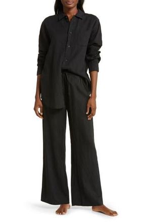 Desmond & Dempsey Long Sleeve Linen Pajamas in Plain Linen Black at Nordstrom Rack, Size Small