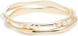 Nordstrom Set of 2 Faux Pearl Bangles in White- Gold at Nordstrom