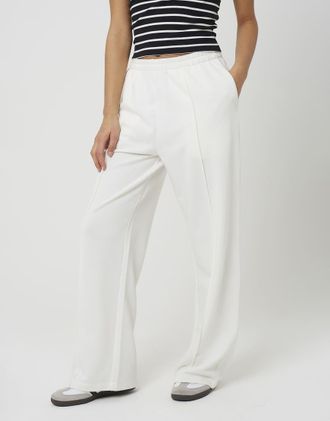Brave Soul joggers in jersey con dettagli di cucitura color crema-Bianco