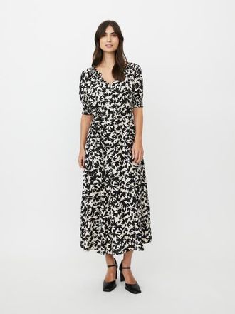 Masai MaNivanya Floral Midi Dress in Black at Nordstrom, Size Xx-Large