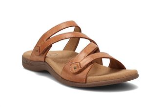 Taos Womens Double U Sandals In Caramel