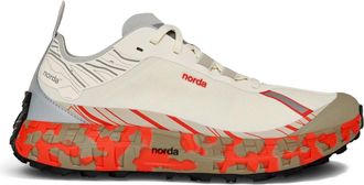 Norda Streamlined Sneakers with Rugged Outsole and Textured Accents