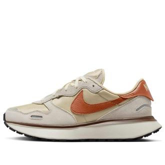 Nike (WMNS) Nike Phoenix Waffle Team Gold Coconut Milk FD2196-700