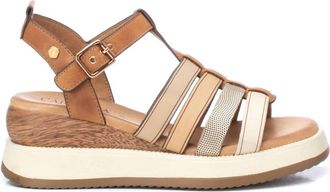Xti Womens Flat Sandals In Camel