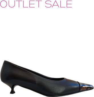 A Gold E Womens Lenor Bicolor Pumps In Black