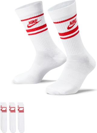 Nike Unisex Nike Sportswear Dri-FIT Everyday Essential Crew Socks (3 Pairs) in White | DX5089-102