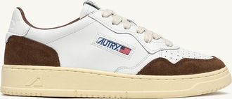 Autry MEDALIST LOW SNEAKERS IN WHITE LEATHER AND TUNDRA SUEDE
