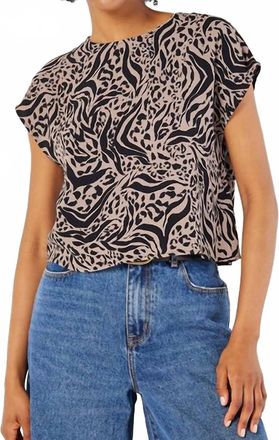 Apricot Leopard & Zebra Cropped Tee In Stone