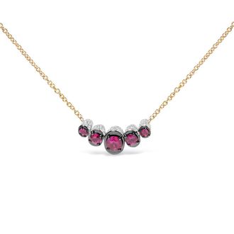 House of Brilliance 18K Rose Gold 3/4 Cttw Pave Diamonds & Graduated Red Ruby Gemstone Curved Bar Choker Necklace (G-H Color, SI1-SI2 Clarity)
