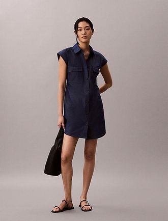 Calvin Klein Vestido camisero utilitario de sarga suave