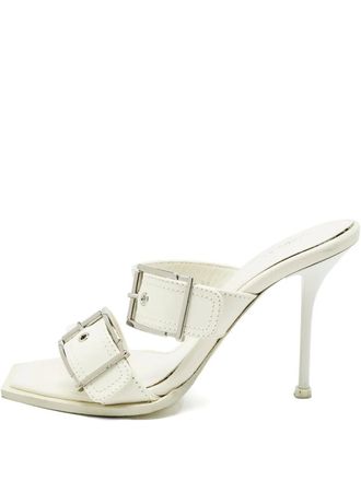 Alexander McQueen structured leather sandals - White