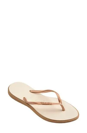 Havaianas Slim Pointed Toe Flip Flop in Rose Gold/Beige at Nordstrom Rack, Size 11/12