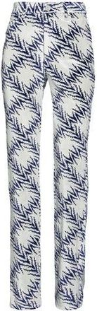 Maisie Wilen PARTES DE ABAJO - Pantalones en YOOX.COM