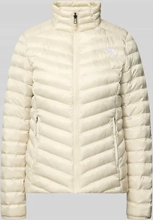 The North Face Steppjacke mit Stehkragen und Label-Stitching in Beige, Gr&ouml;&szlig;e XS