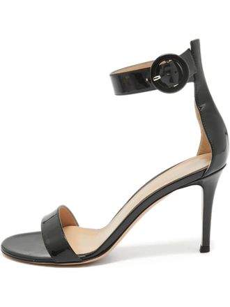 Gianvito Rossi pre-owned 90mm Portofino patent-leather ankle-strap sandals - Black