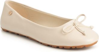 New York & Company Frankie Flat in Ivory at Nordstrom Rack, Size 7.5