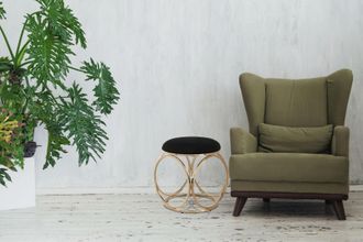 Kayoom Sitzhocker »Hocker Whitney 325,Hocker mit offenem Design, Gestell aus Metall« 1 Stk. tlg. glamourös, hochwertig, pflegeleicht, rundes Sitzkissen