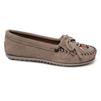 Minnetonka Womens Thunderbird Animikii Moccasin In Grey