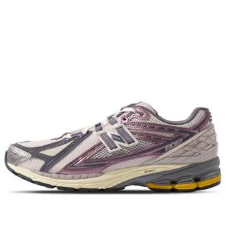 New Balance 1906R Licorice M1906RRA