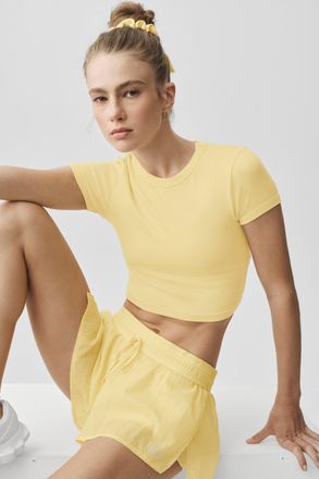 Alo | Cropped Timeless T-Shirt in Warm Butter, Size: Medium