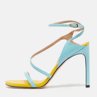 Stuart Weitzman Nudistcurve