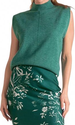 Elan Sonya Sleeveless Sweater In Dark Green