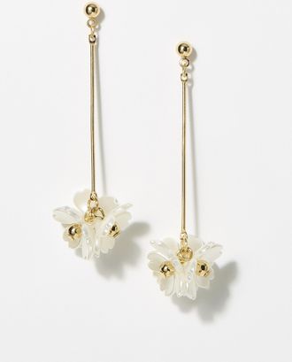 Simons Womens White flower and post long earrings