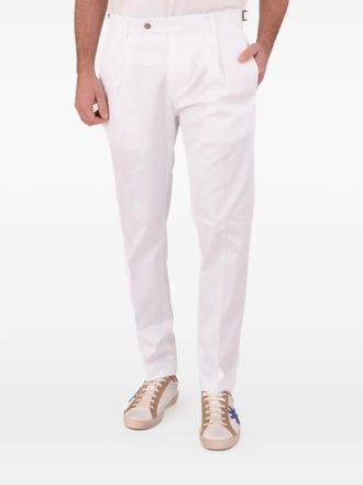 Berwich pleated-pocket trousers - men - Cotton - 48 - White